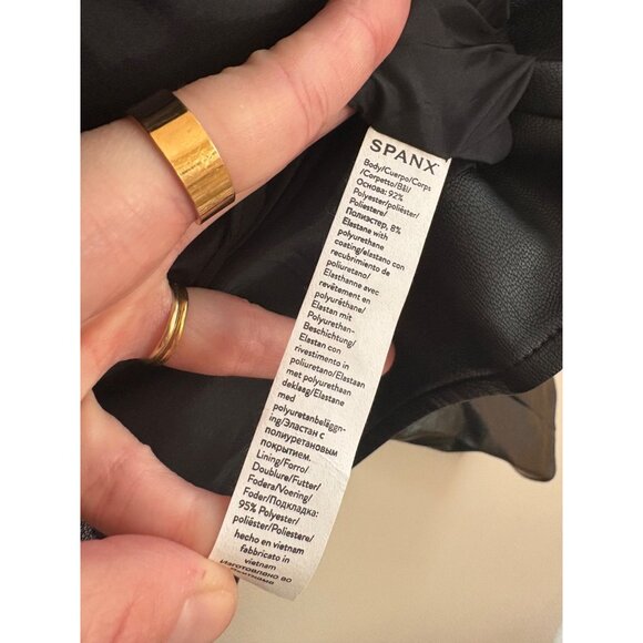 Spanx NWT Faux Leather Moto Jacket in Luxe Black Women’s Large - Picture 10 of 16